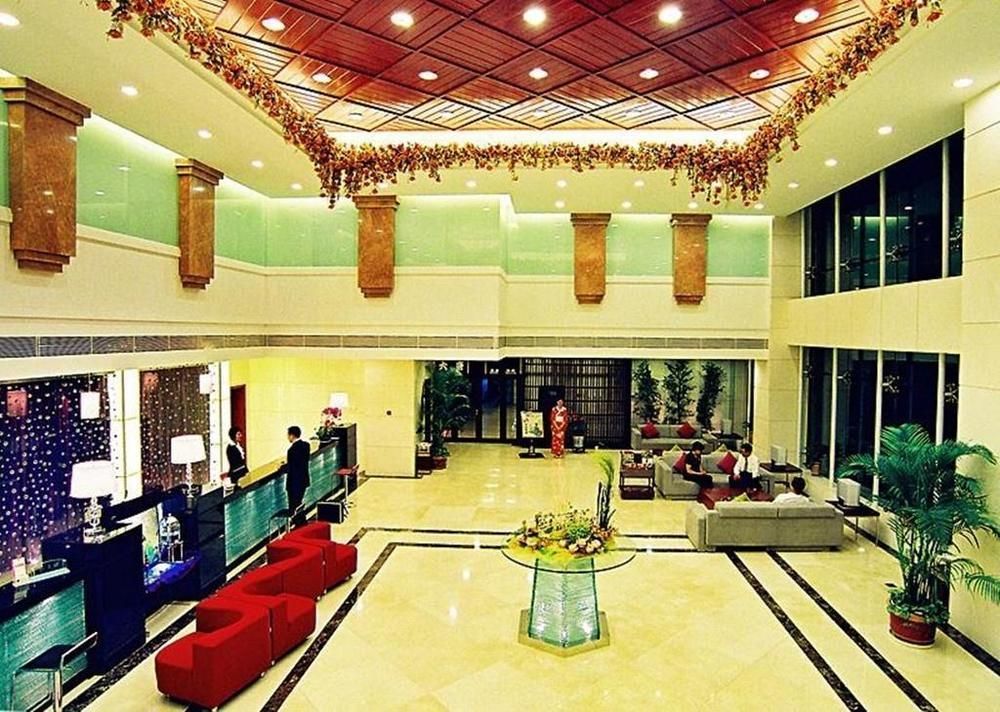 Qianjin Hotel - Changchun Bagian luar foto