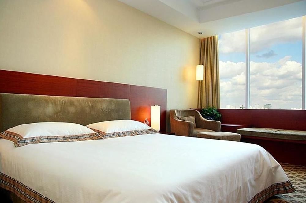 Qianjin Hotel - Changchun Bagian luar foto